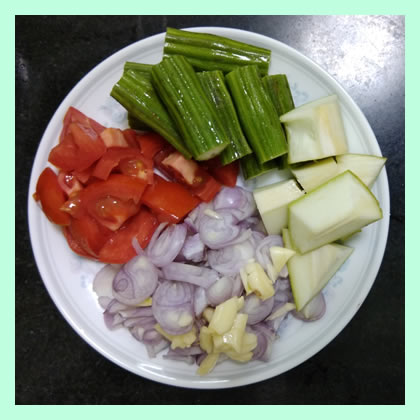 sambar-veggies-with-garlic
